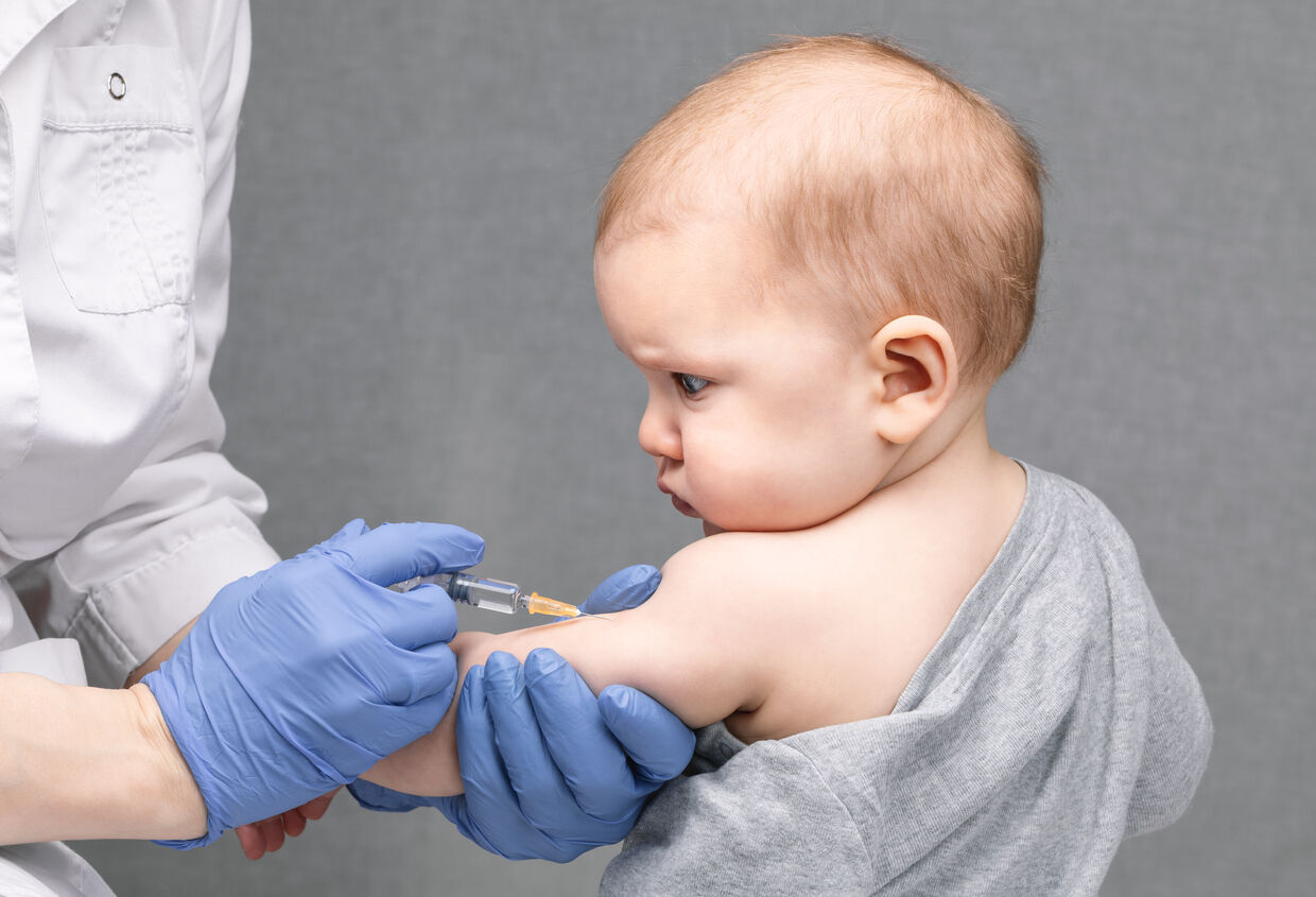 کودکان هرمزگان علیه بیماری «پنوموکوک» واکسینه می‌شوند