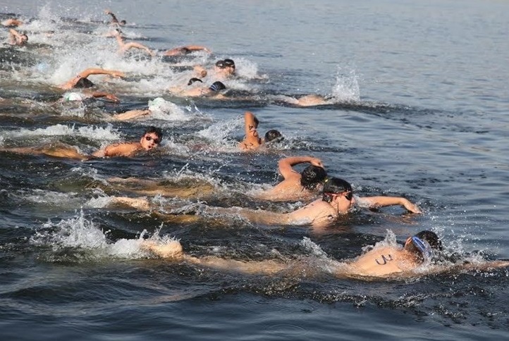 نتایج مسابقات شناي ماراتن ۱۰ کیلومتر و جشنواره زیر ۱۴ سال آب‌های آزاد کیش